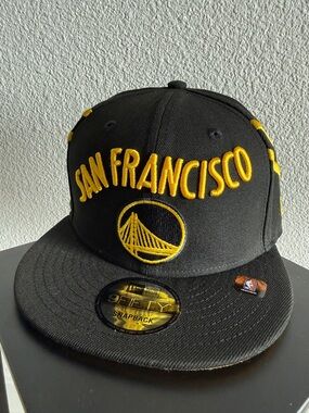 New Era Black and Yellow 9FIFTY Snapback Hat